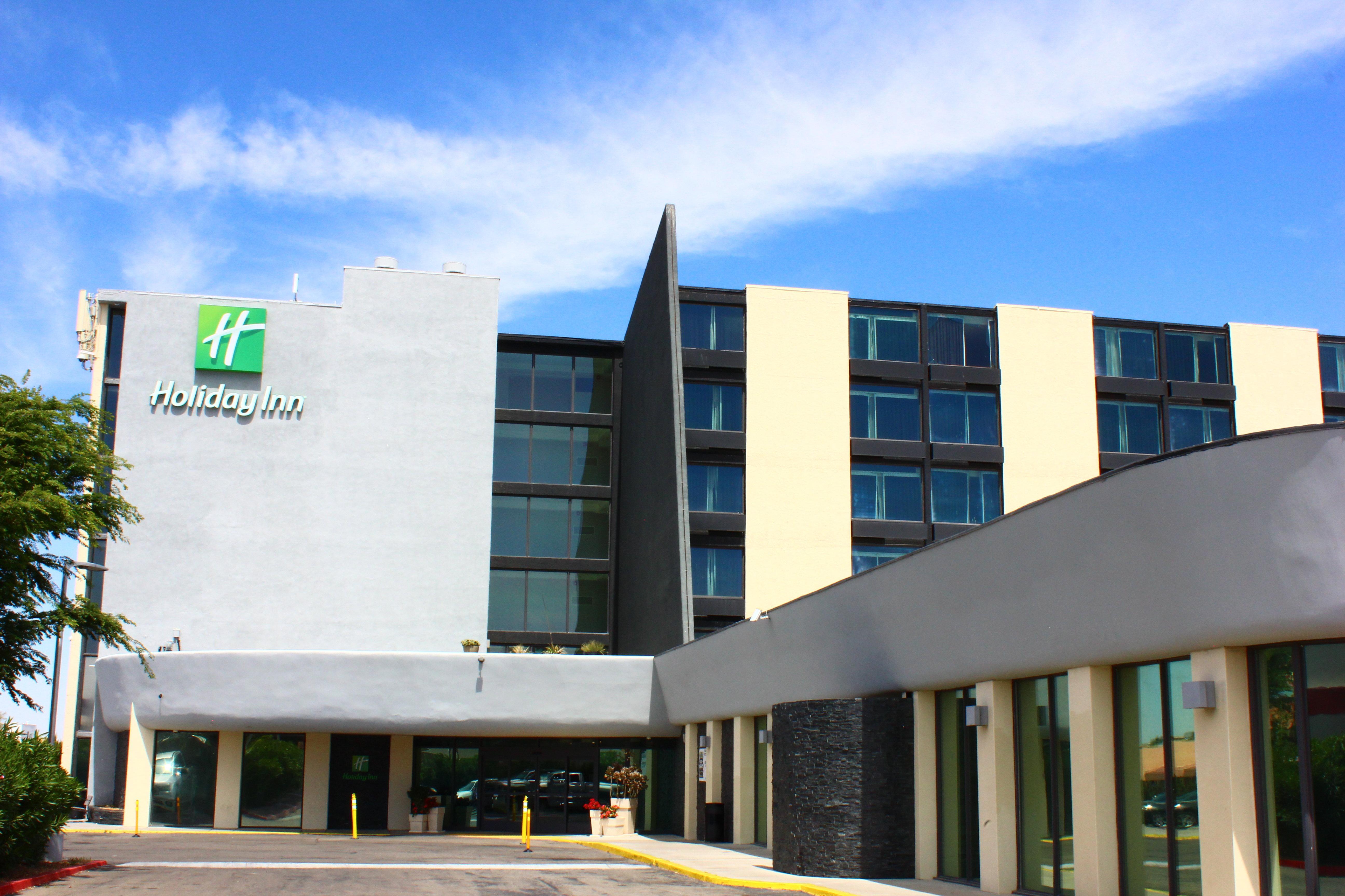 Holiday Inn Victorville By Ihg Экстерьер фото