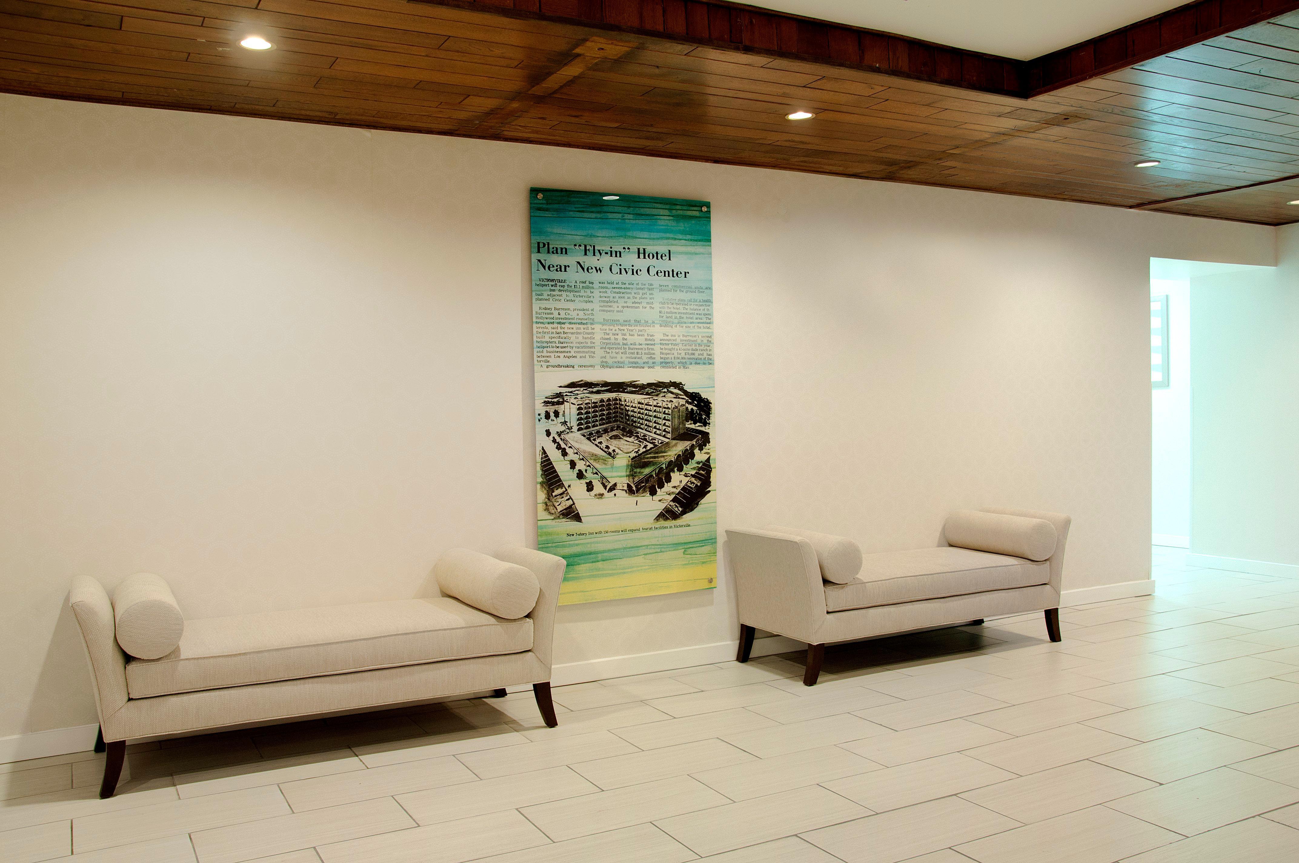 Holiday Inn Victorville By Ihg Экстерьер фото