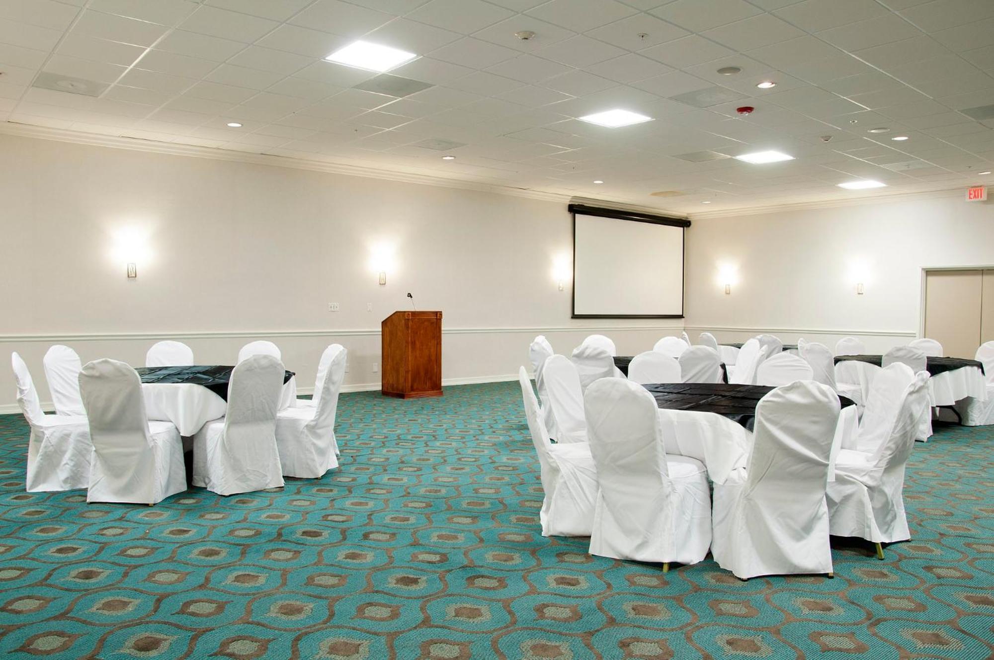 Holiday Inn Victorville By Ihg Экстерьер фото
